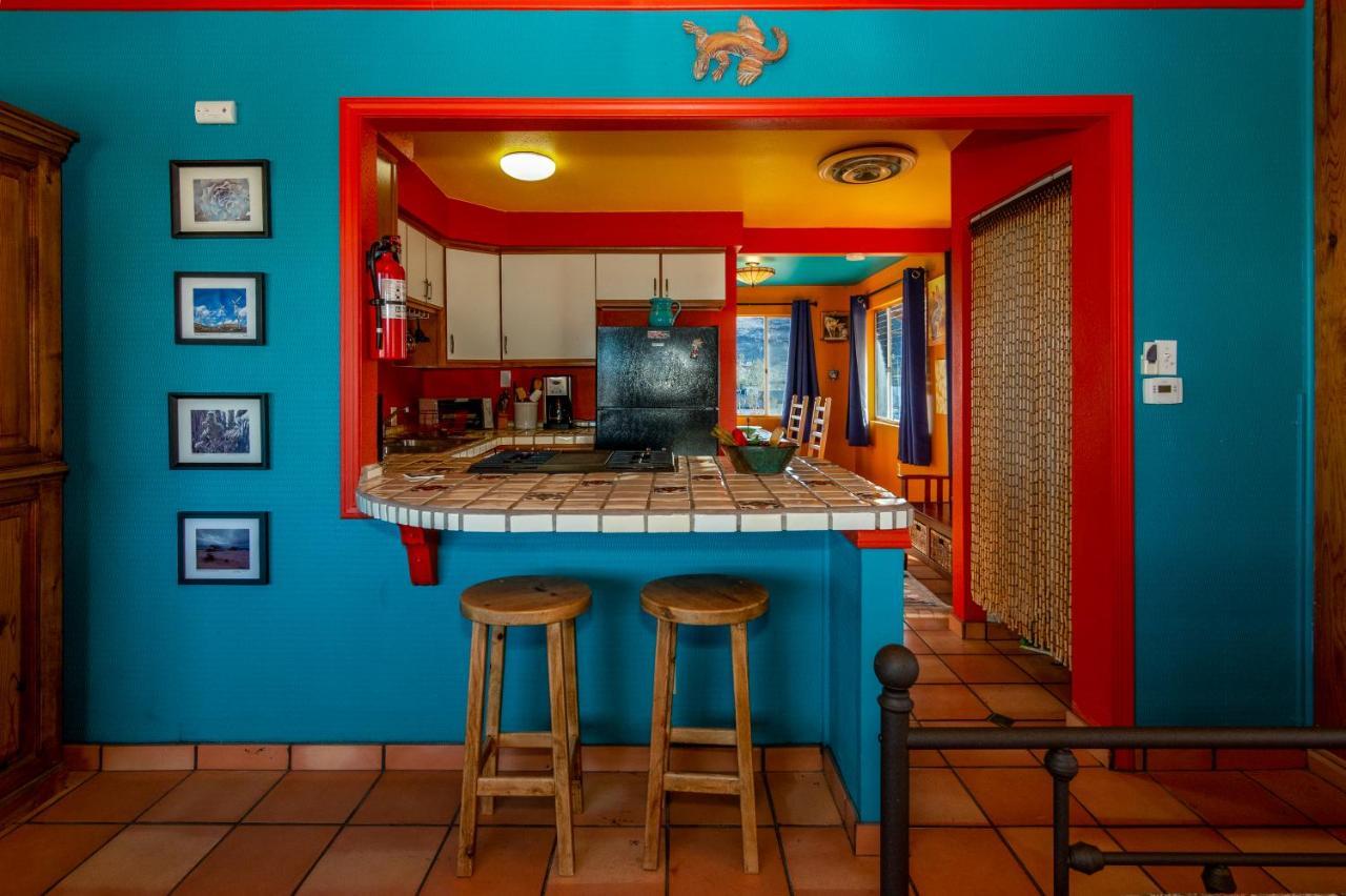 Chuck'S Cabin In A Joshua Tree Community Twentynine Palms Exterior photo